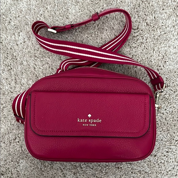 Kate Spade Red Crossbody Bag with Smooth Finish - Picture 1 of 4